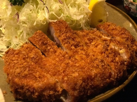 いけちゃん丸氏と濱乃家リブロースとんかつ定食青梅