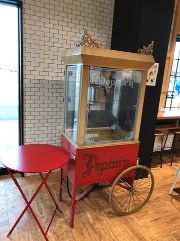 ハンプティーカフェ長岡プレミアムピスタチオジェラートダブル