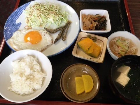那覇泊港福徳食堂ワンコイン朝食