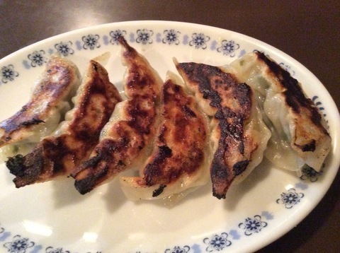 太田あんずよく焼き餃子
