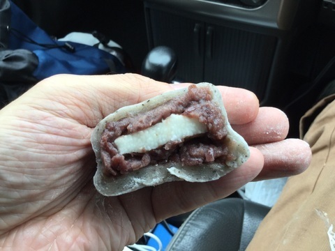 桐生須田彫刻美術館スイーツ美石っころ中身