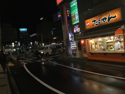 新潟駅前たこせん十八番たこせん店頭別アングル