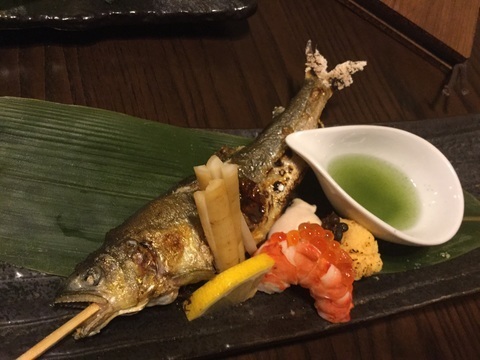 小田急相模原日本料理魚酔庭鮎の塩焼き